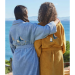 Peignoir brodé mixte Au large miel - Sylvie Thiriez