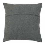Coussin gris cerf debout en laine - 45x45 cm