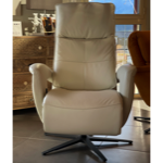 Fauteuil Relax cuir Belvita blanc pied métal étoile noir