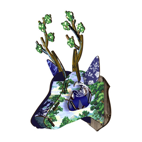 Trophy deer - René